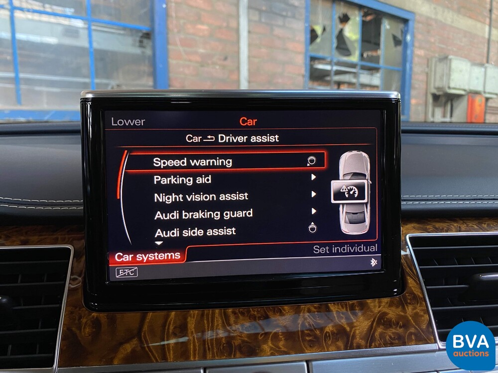 Audi A8 L W12 Quattro Pro Line + 6.3 W12 500 PS 2012.