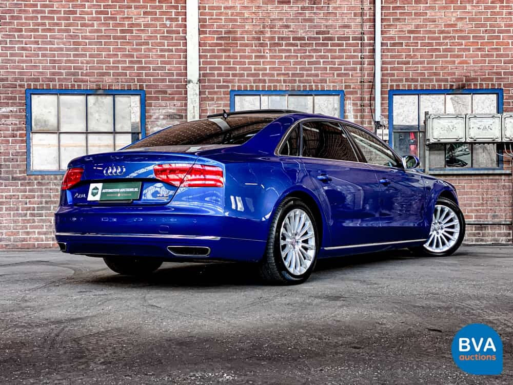 Audi A8 L W12 Quattro Pro Line + 6.3 W12 500 PS 2012.
