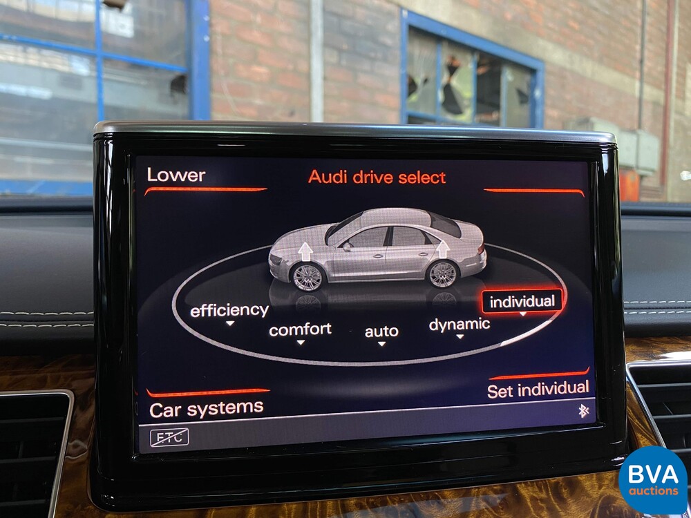 Audi A8 L W12 Quattro Pro Line + 6.3 W12 500 PS 2012.