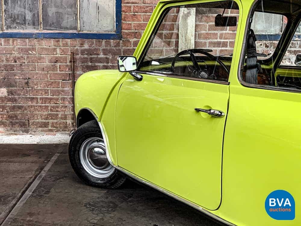 Austin Mini 1000 Super de Luxe 1975 -Original NL-, 16-FJ-17.