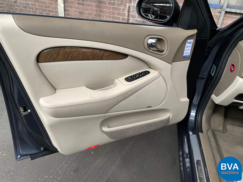 Jaguar S-Typ 4.2 V8 Sport 298pk -Original NL- 2003, 82-LX-HS.