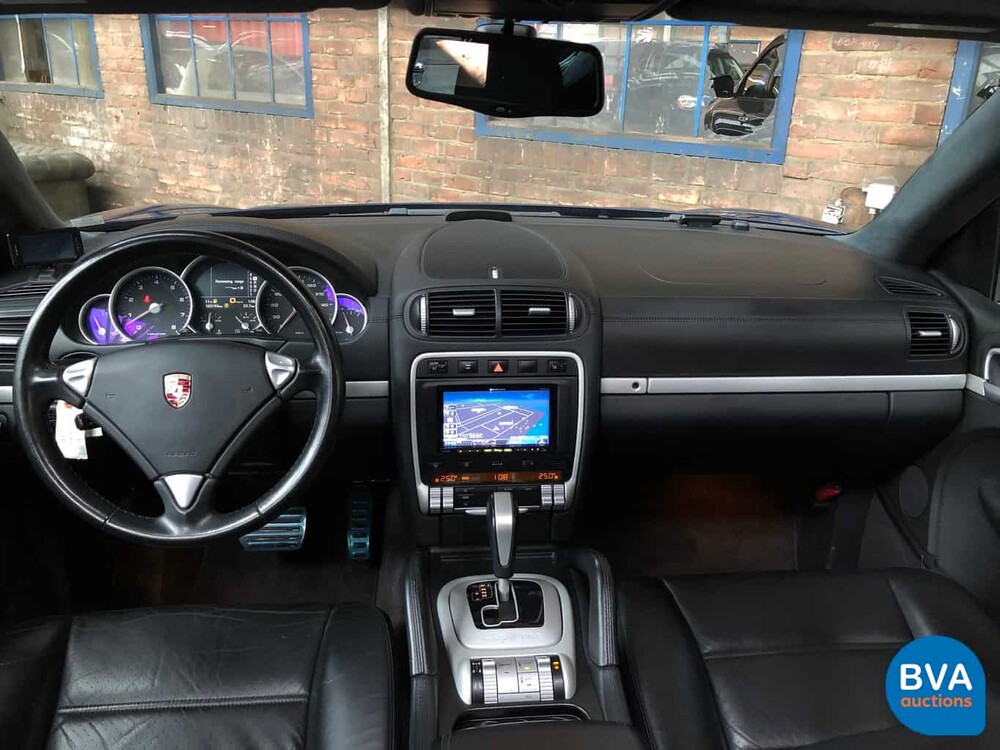 Porsche Cayenne Turbo 4.8 V8 500 PS 2007.