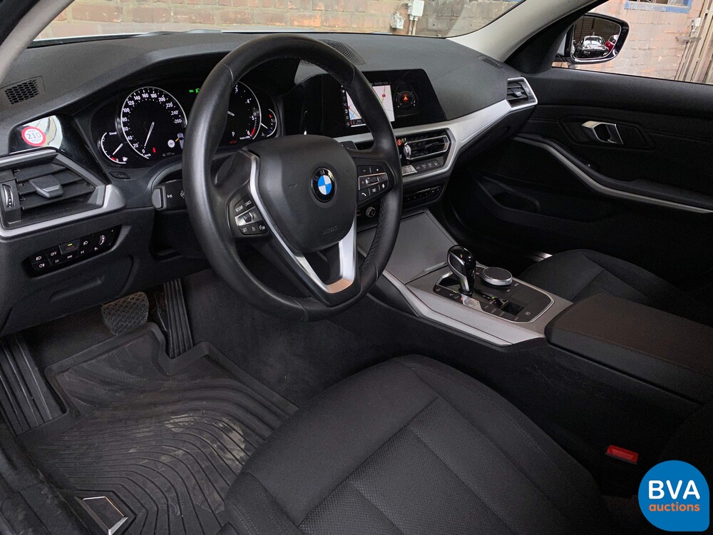 BMW 320d Touring 190 PS 2020, L-204-KP.
