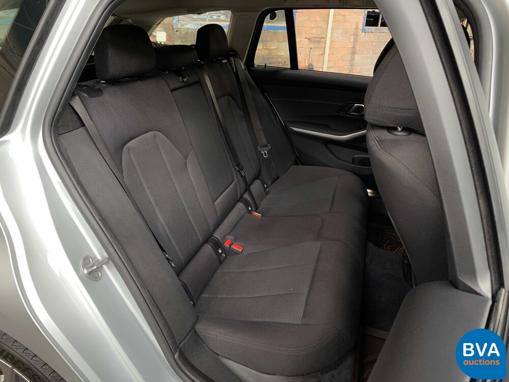 BMW 320d Touring 190 PS 2020, L-204-KP.