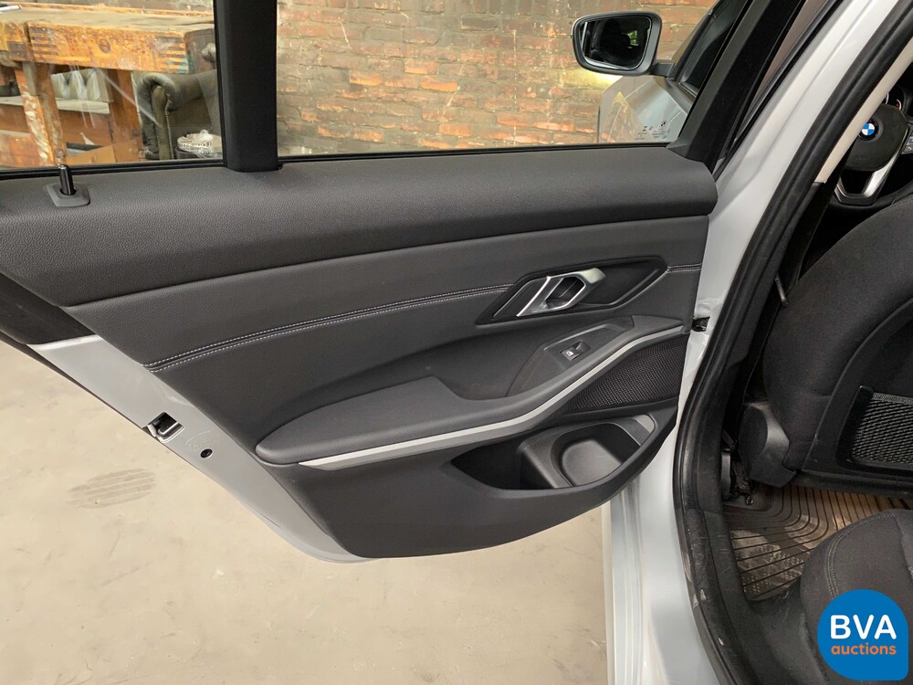 BMW 320d Touring 190 PS 2020, L-204-KP.