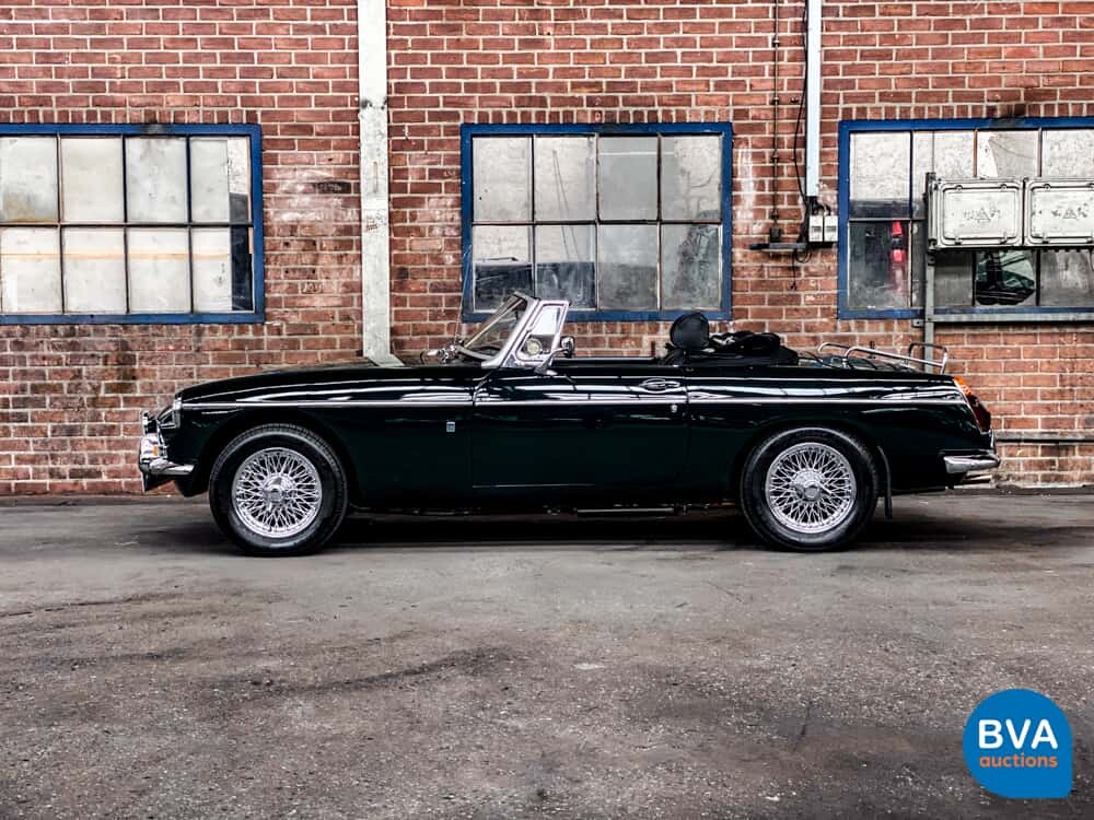 MG-B-Typ 1.8 Roadster 144 PS 1971, AL-71-68.