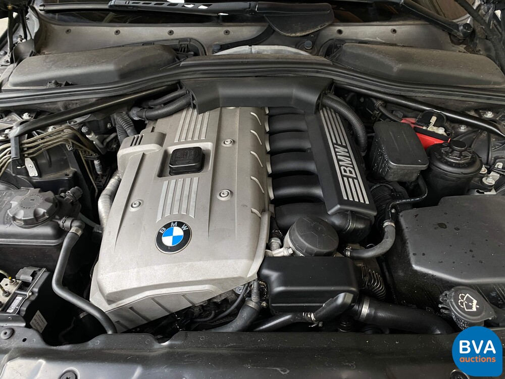 BMW 530i Touring M-Sport 5er 258PS 2005, 15-SV-SV.