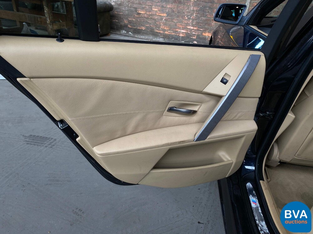 BMW 530i Touring M-Sport 5er 258PS 2005, 15-SV-SV.