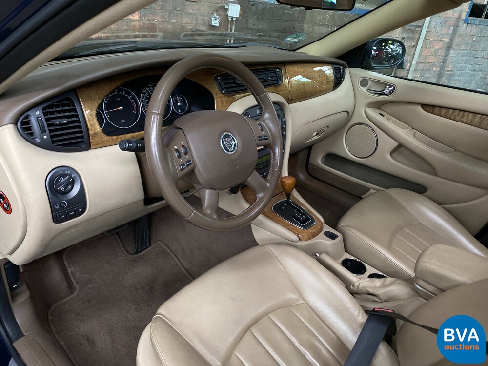 Jaguar X-Typ 2.5 V6 197 PS 2006, 25-HSN-8.