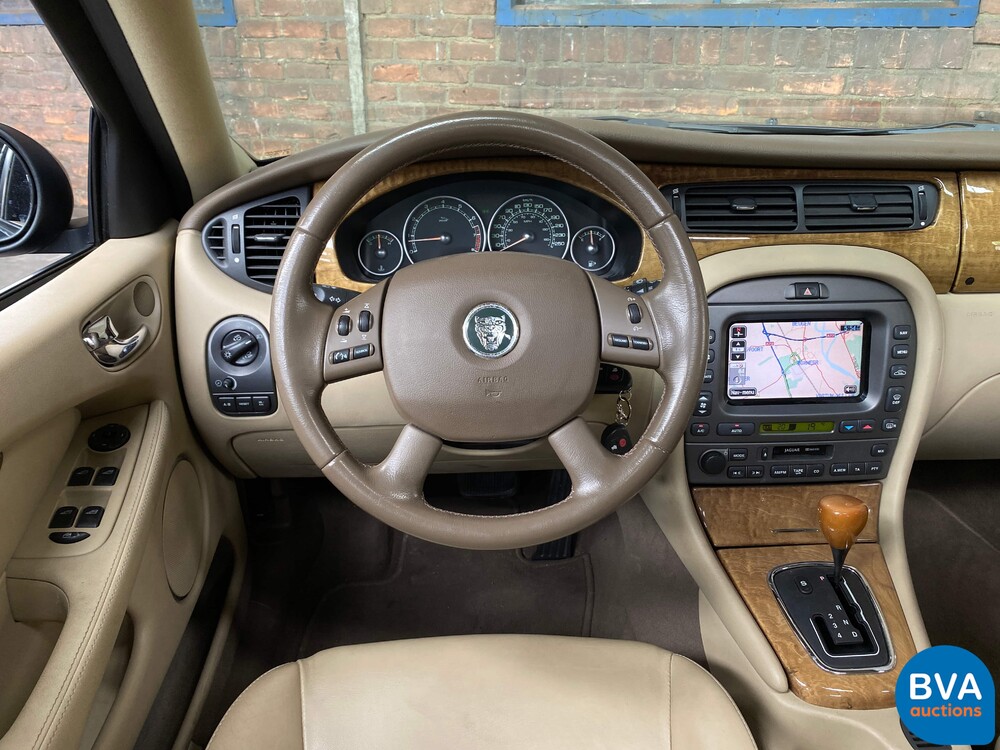 Jaguar X-Typ 2.5 V6 197 PS 2006, 25-HSN-8.