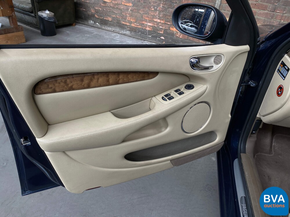 Jaguar X-Typ 2.5 V6 197 PS 2006, 25-HSN-8.