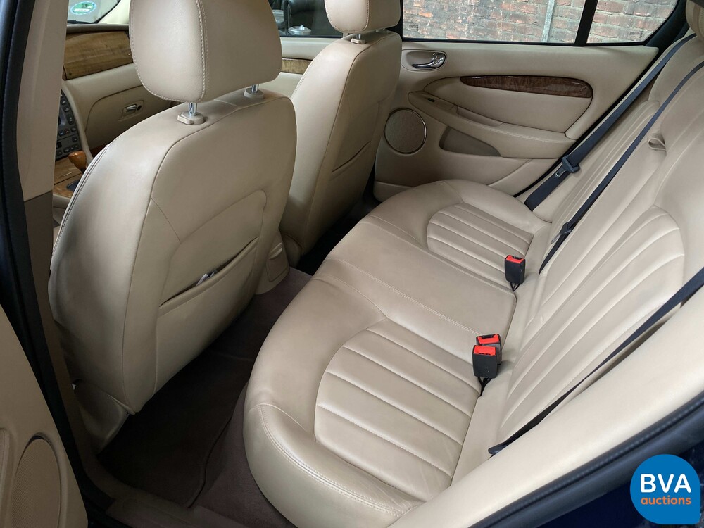 Jaguar X-Typ 2.5 V6 197 PS 2006, 25-HSN-8.