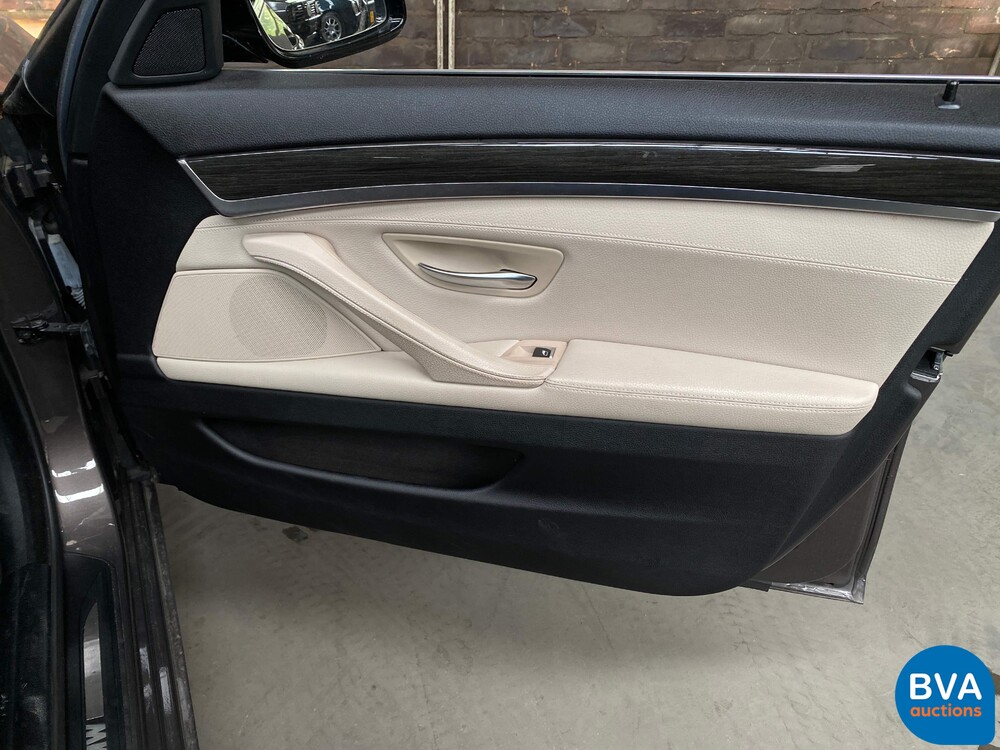 BMW 530d Touring High Executive 5er NW MODELL 245 PS F11, 15-ZTD-5.