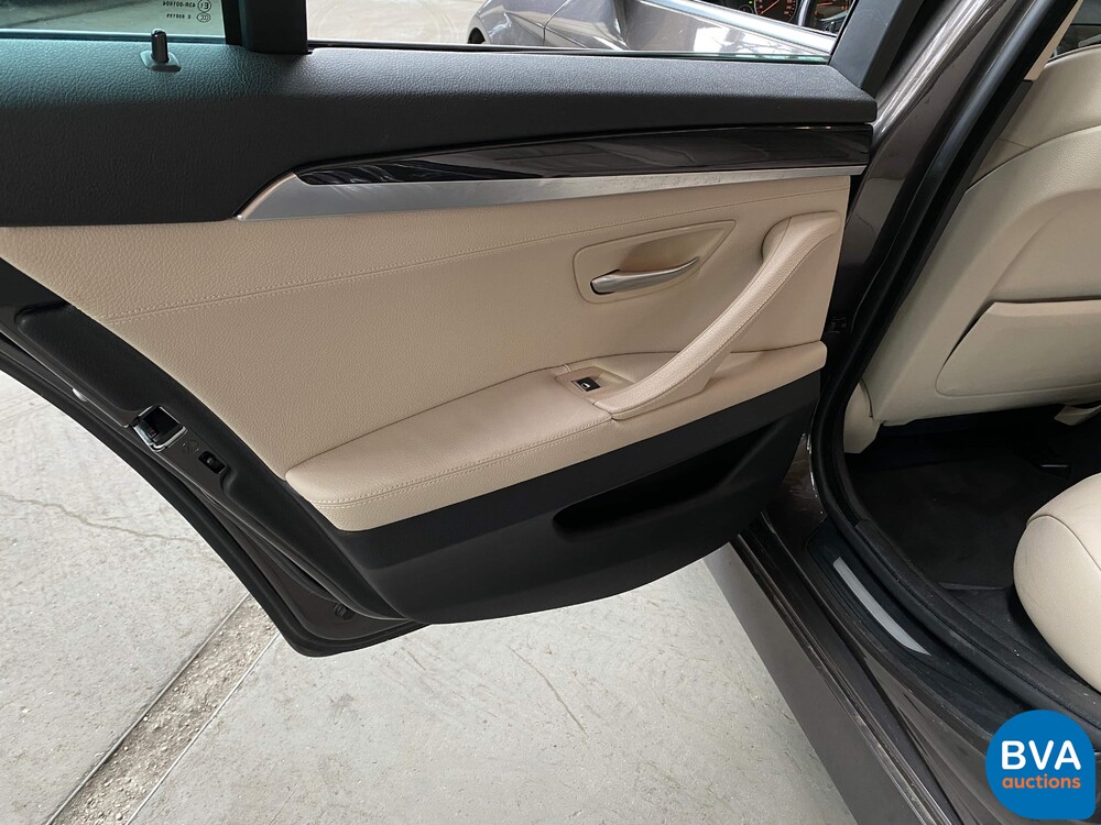 BMW 530d Touring High Executive 5er NW MODELL 245 PS F11, 15-ZTD-5.