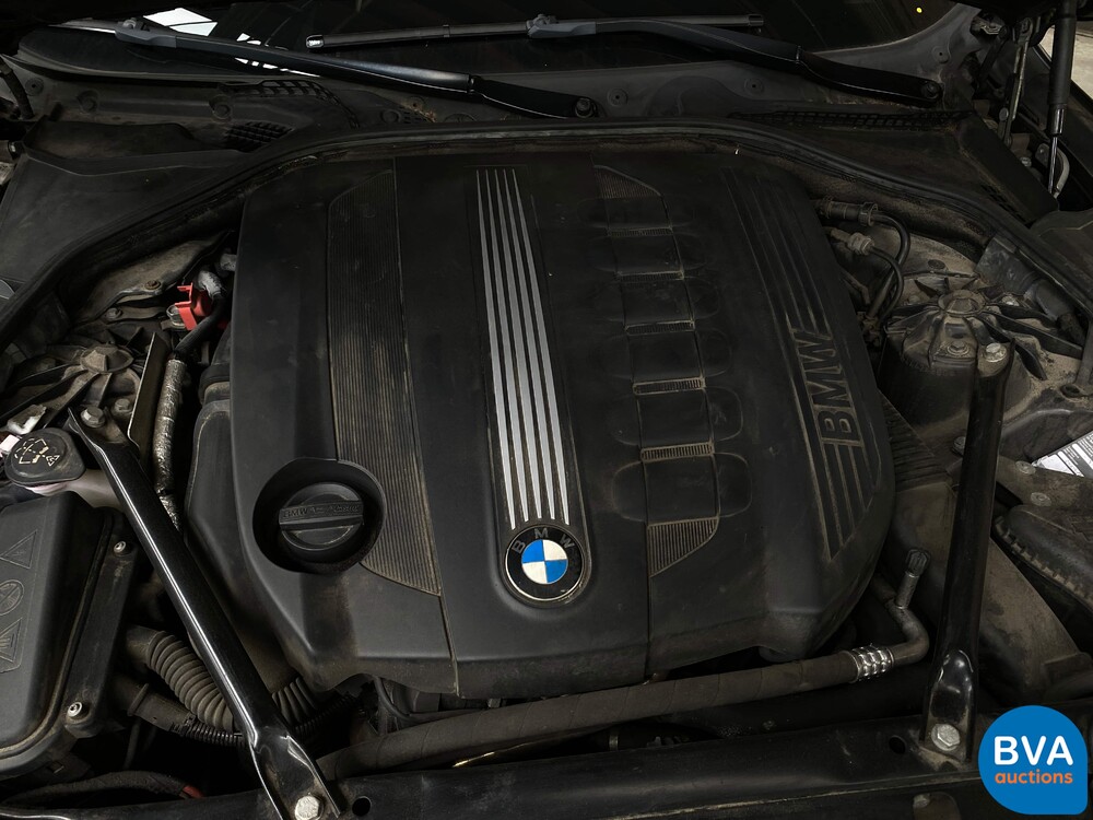 BMW 530d Touring High Executive 5er NW MODELL 245 PS F11, 15-ZTD-5.