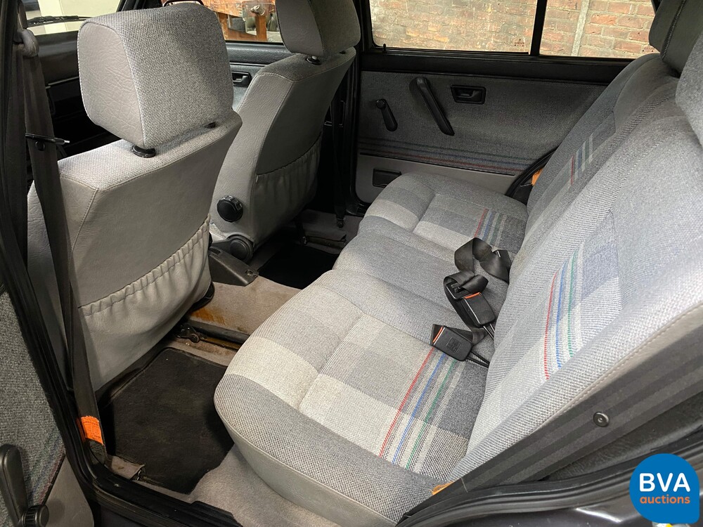 Volkswagen Golf Country 1.8 CL 90PS Org.NL, FR-SL-40.