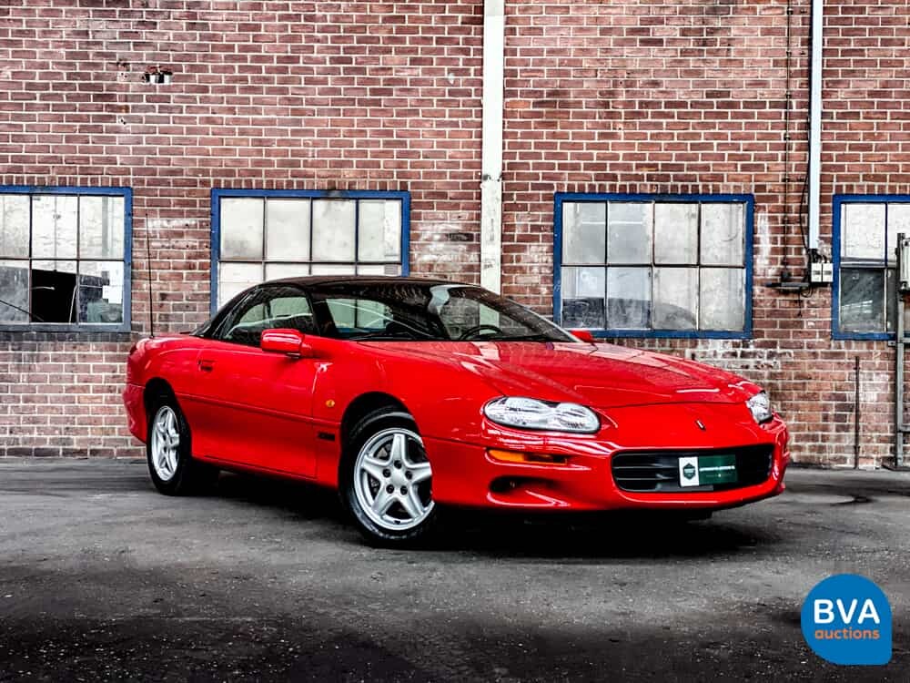 Chevrolet Camaro Z28 LS1 5.7L V8 288 PS 1998.