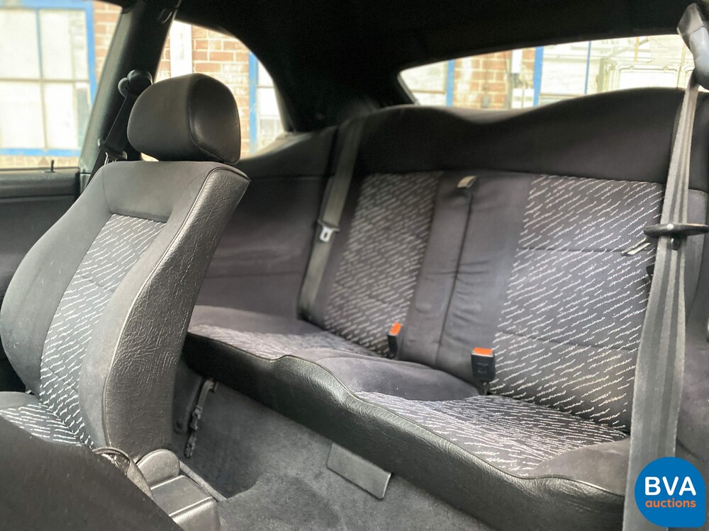 Volkswagen Golf1.8 Cabrio 75PS E2 -Org. NL-, J-PPL-61.