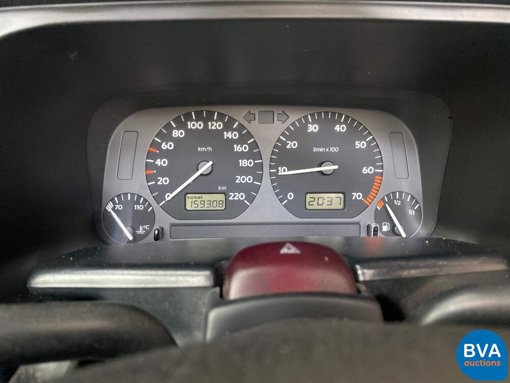 Volkswagen Golf1.8 Cabrio 75PS E2 -Org. NL-, J-PPL-61.