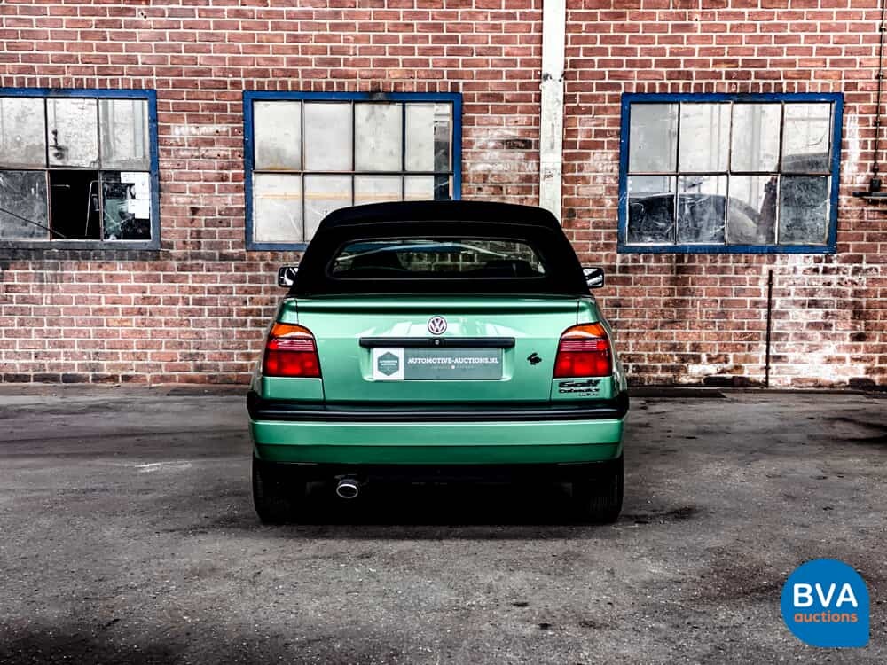 Volkswagen Golf1.8 Cabrio 75PS E2 -Org. NL-, J-PPL-61.