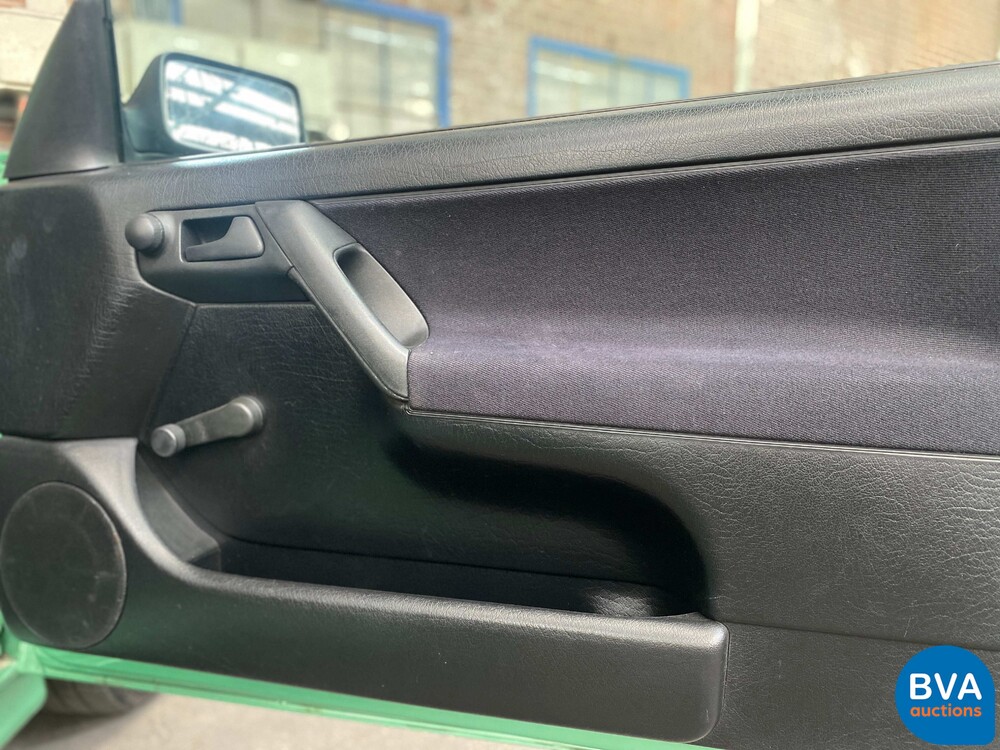 Volkswagen Golf1.8 Cabrio 75PS E2 -Org. NL-, J-PPL-61.