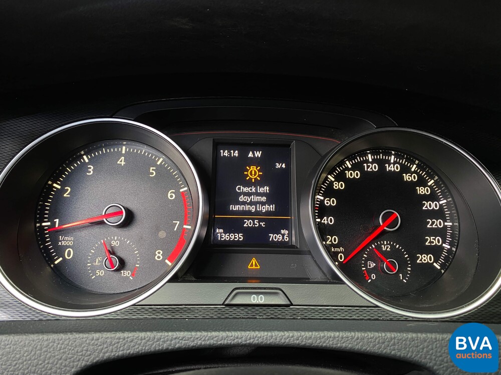 Volkswagen Golf GTI 245 PS 2015.