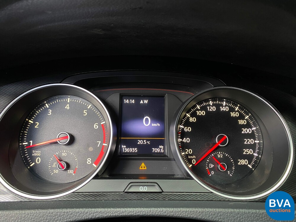 Volkswagen Golf GTI 245 PS 2015.