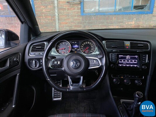 Volkswagen Golf GTI 245hp 2015.
