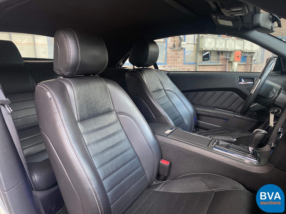 Ford Mustang Cabrio 3.7 V6 310 PS Cabrio.