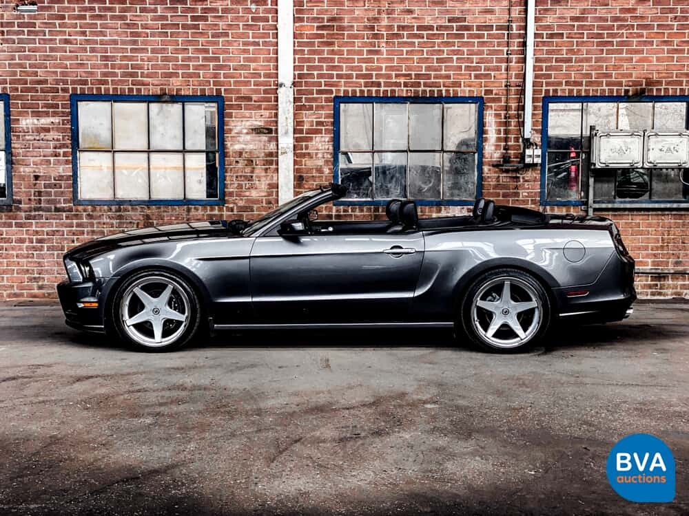 Ford Mustang Cabrio 3.7 V6 310 PS Cabrio.