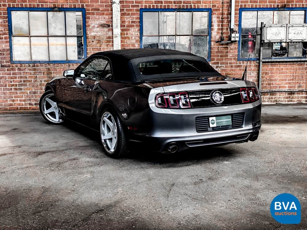 Ford Mustang Cabrio 3.7 V6 310 PS Cabrio.