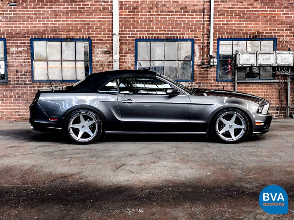 Ford Mustang Cabrio 3.7 V6 310 PS Cabrio.