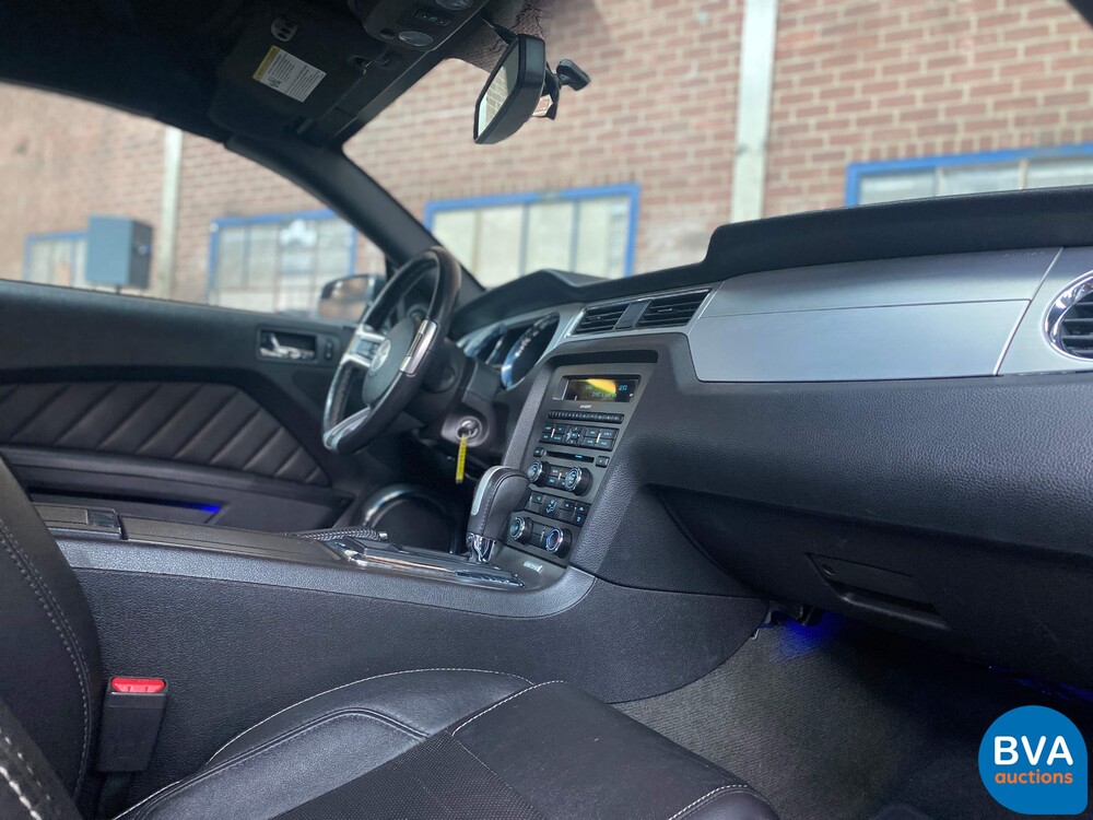 Ford Mustang Cabrio 3.7 V6 310 PS Cabrio.