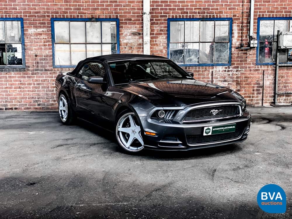 Ford Mustang Cabrio 3.7 V6 310 PS Cabrio.