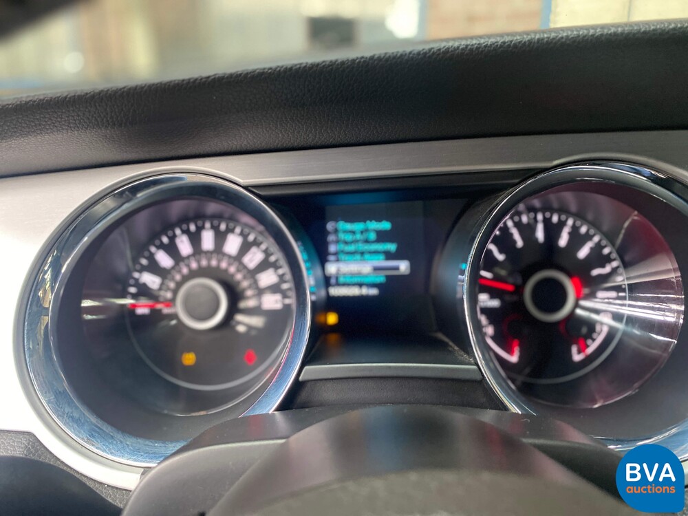 Ford Mustang Cabrio 3.7 V6 310 PS Cabrio.