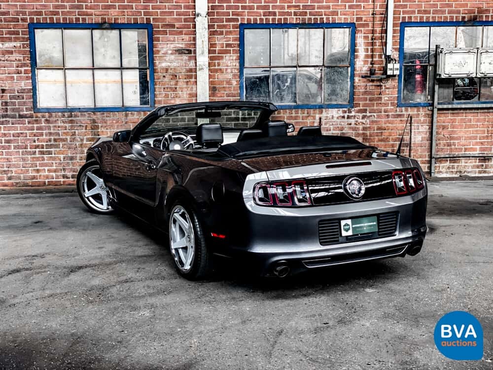 Ford Mustang Cabrio 3.7 V6 310 PS Cabrio.