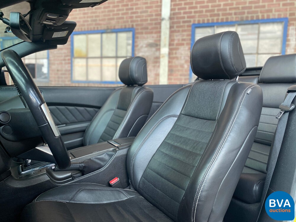 Ford Mustang Cabrio 3.7 V6 310 PS Cabrio.