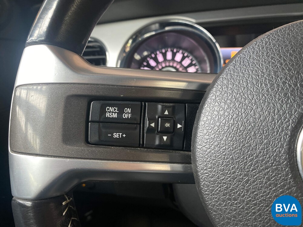 Ford Mustang Cabrio 3.7 V6 310 PS Cabrio.