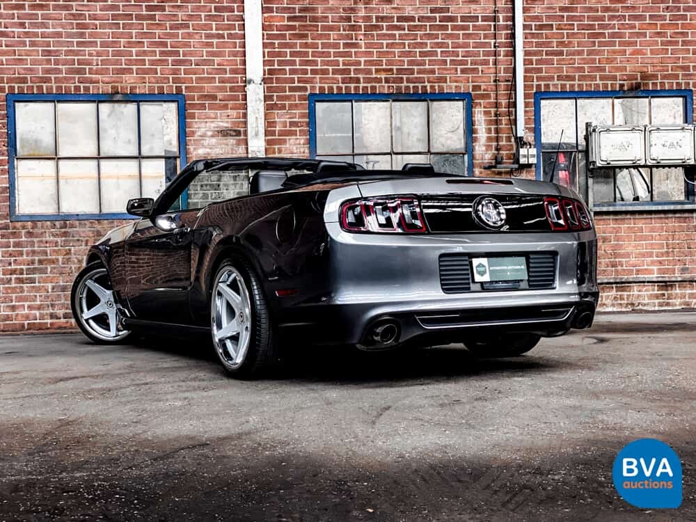 Ford Mustang Cabrio 3.7 V6 310 PS Cabrio.