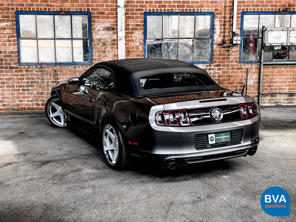 Ford Mustang Cabrio 3.7 V6 310 PS Cabrio.