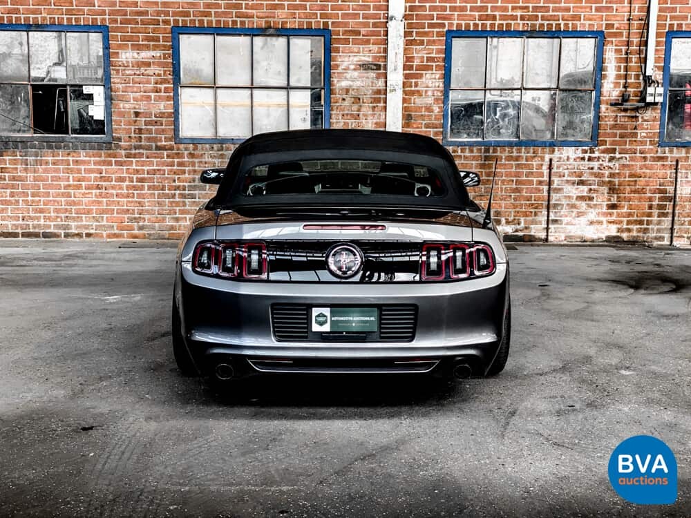 Ford Mustang Cabrio 3.7 V6 310 PS Cabrio.