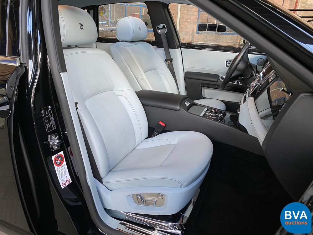 Rolls-Royce Ghost 6.6 V12 571pk 2011, SK-418-S