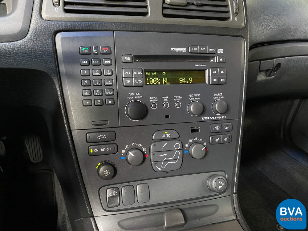 Volvo V70 Cross Country 2.4 T Ocean Race 200hp 2001 -Original NL-, 20-HH-HB.