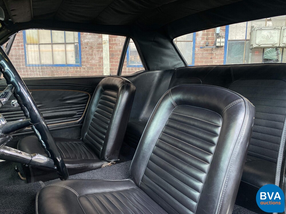 Ford-Mustang 4.7 V8 225 PS 1966.