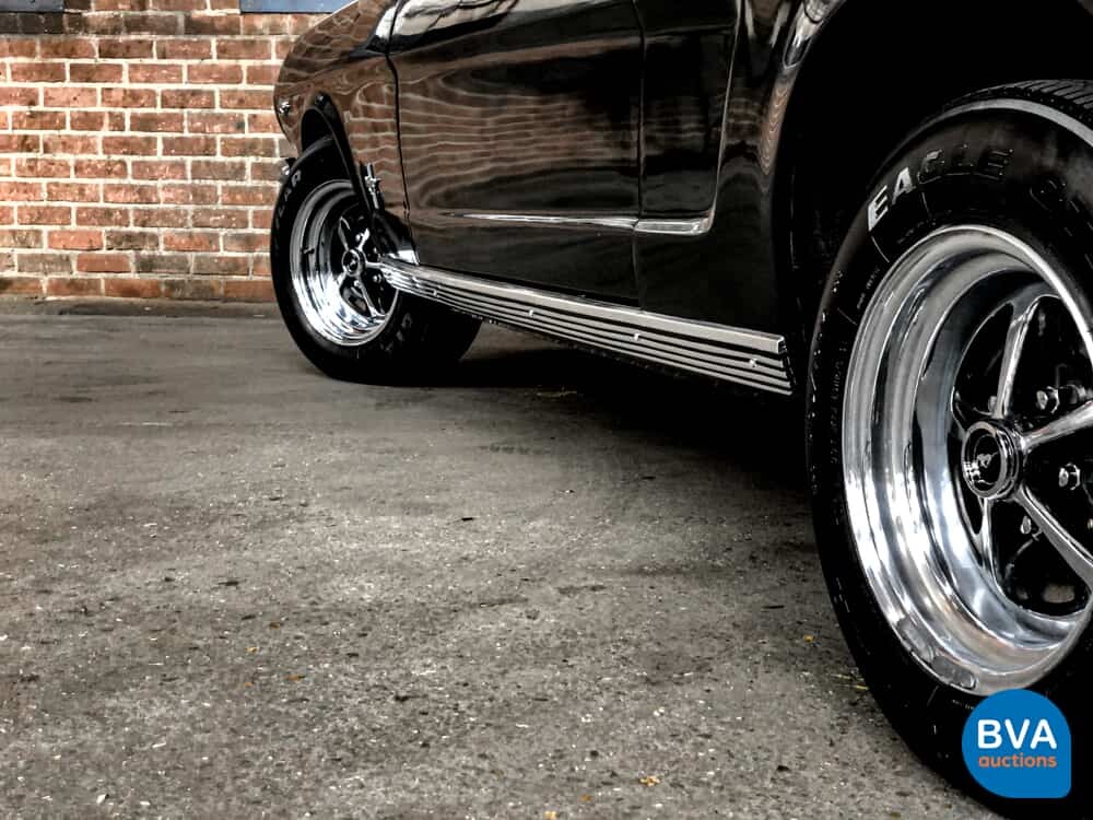 Ford-Mustang 4.7 V8 225 PS 1966.