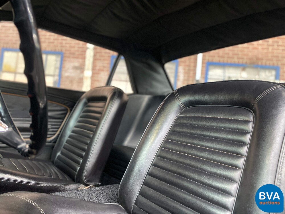 Ford-Mustang 4.7 V8 225 PS 1966.