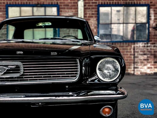 Ford Mustang 4.7 V8 225hp 1966.