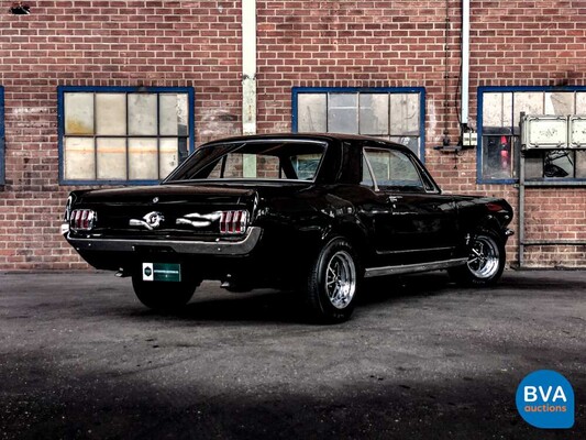 Ford-Mustang 4.7 V8 225 PS 1966.