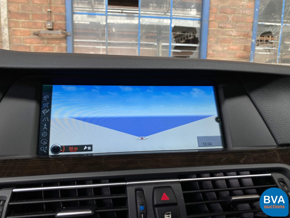 BMW 528i High Executive / F10 258 PS 2010.