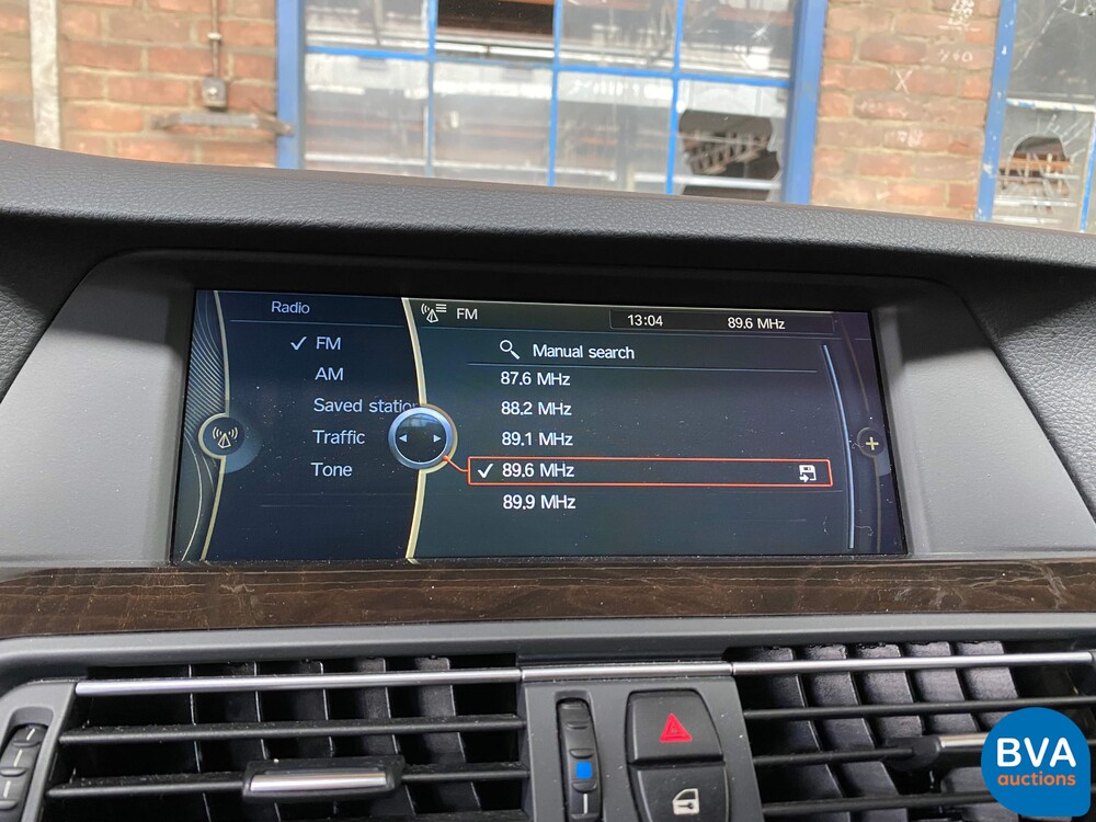 BMW 528i High Executive / F10 258 PS 2010.